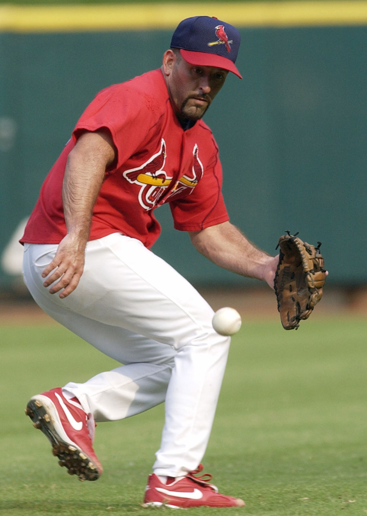 PIRATES CARDINALS